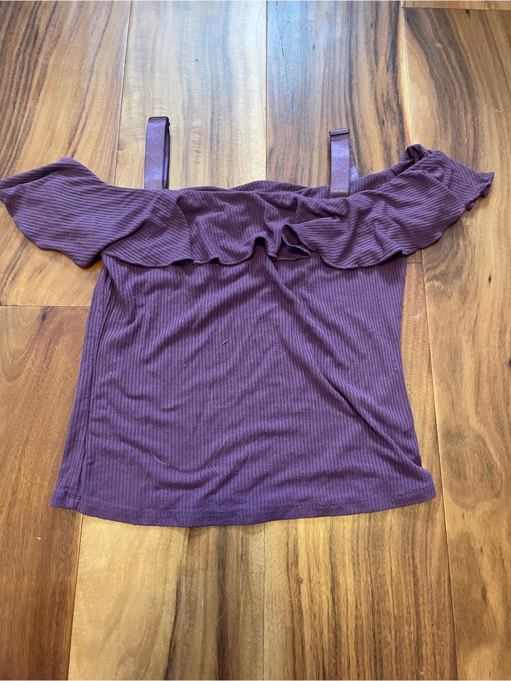Garage Purple Off-Shoulder Ruffle Ribbed Cami - Picture 2 of 4